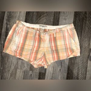 Abercrombie vintage plaid shorts
